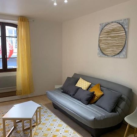 Aubenas : Beau Studio, Proche Du Chateau Extérieur photo